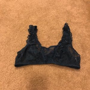 Blue lace brallete free with another item